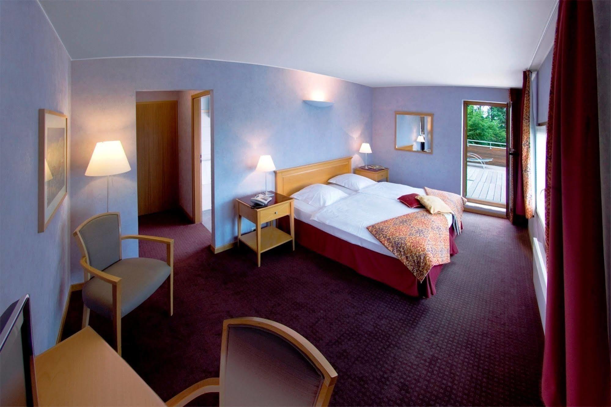 Hostellerie Du Peiffeschof, The Originals Relais Arlon Zewnętrze zdjęcie